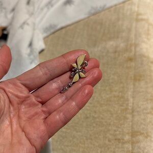 SWAROVSKI reversible double swan crystal, enamel pedant